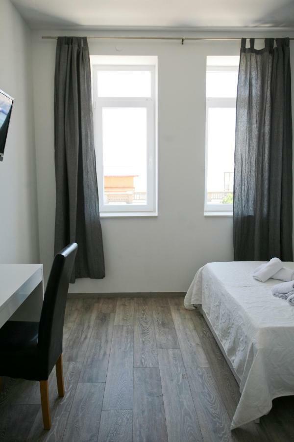 Guesthouse Vienna Baska Exterior photo
